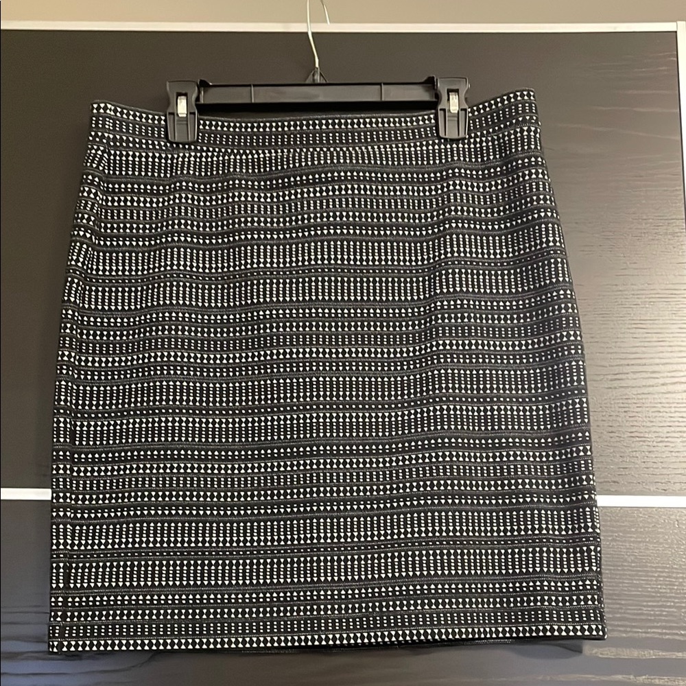 Loft skirt